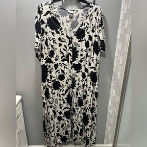 Black and White Floral Dress